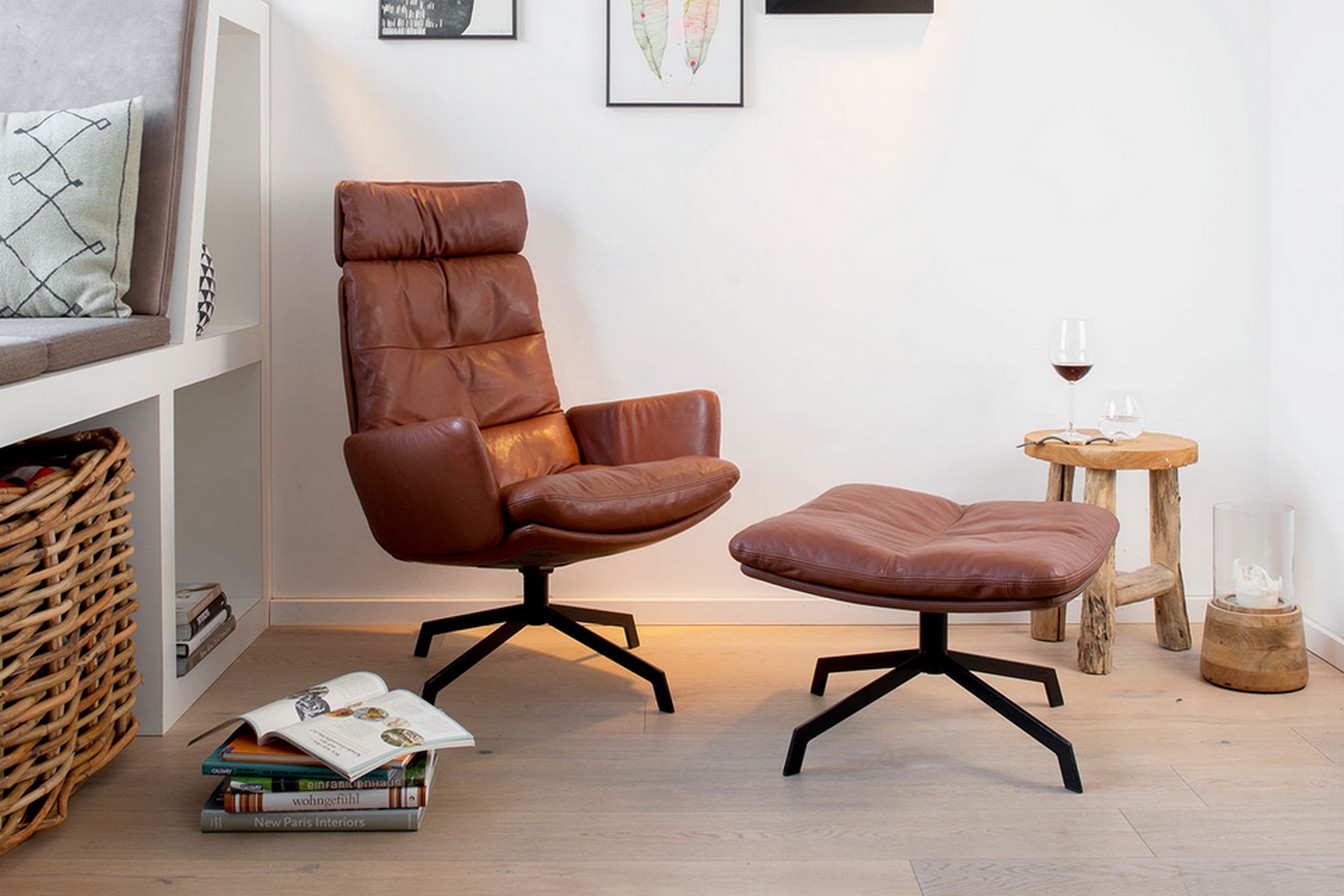 Loungesessel Arva mit Kopfstütze Leder braun