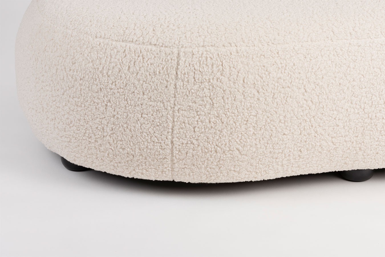 Sofa Noxx 2 Sitzer Boucle Stoff weiss