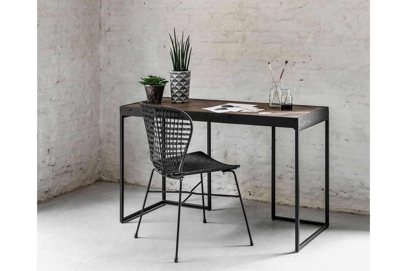 Schreibtisch Criss Cross Massivholz B 125 cm