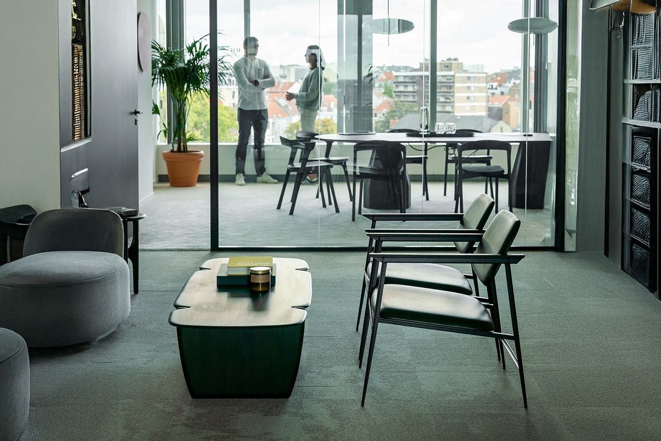 Couchtisch PI Mahagoni lackiert braun B 155 cm