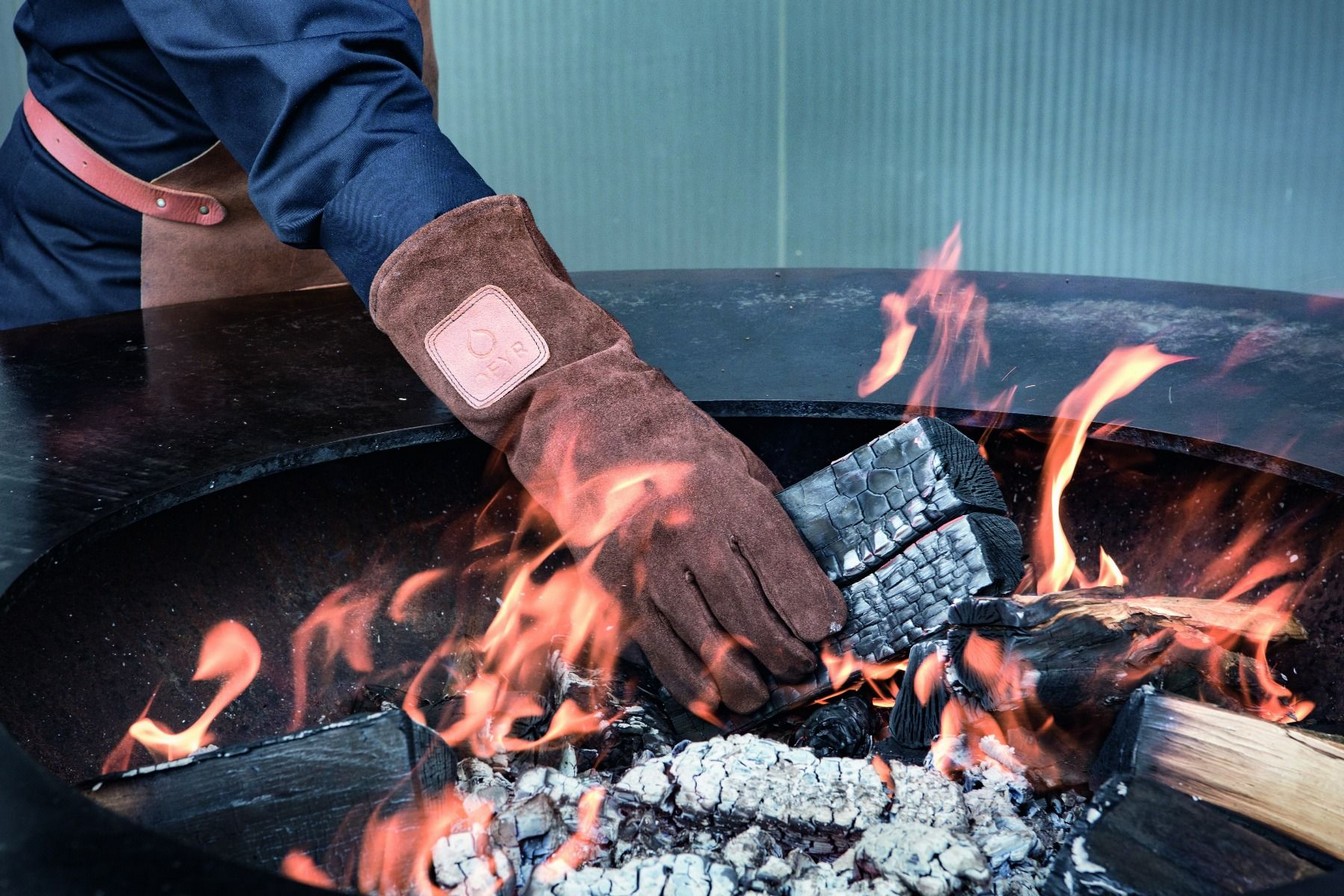Ofyr Grillhandschuhe braun
