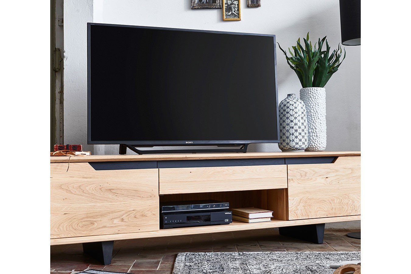 TV-Board EXTREME Eiche B 180 cm