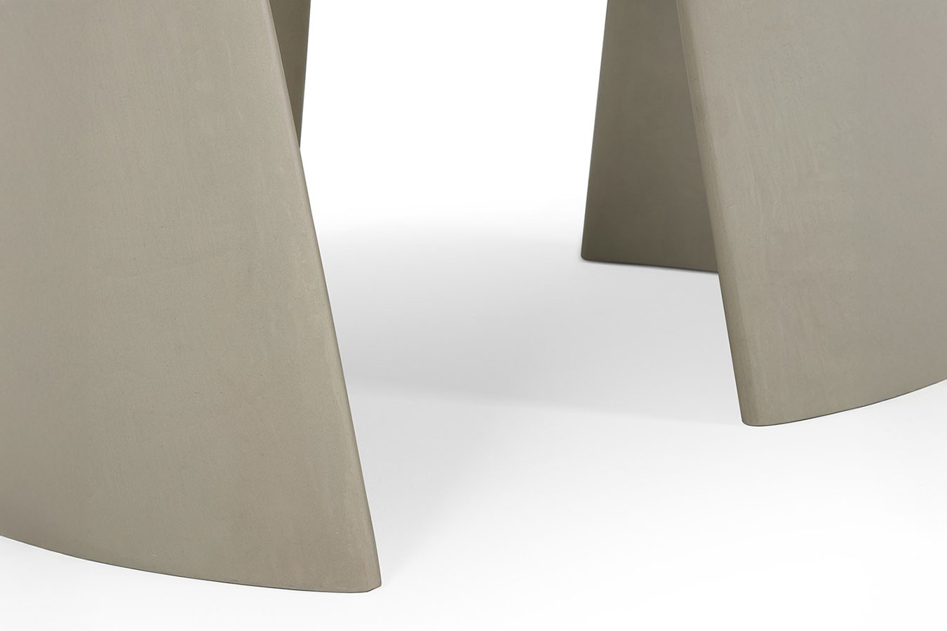 Betontisch Canyon hellgrau 230*115 cm