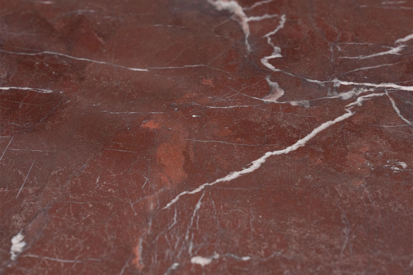 Couchtisch Cube Marmor rot 60*60 cm