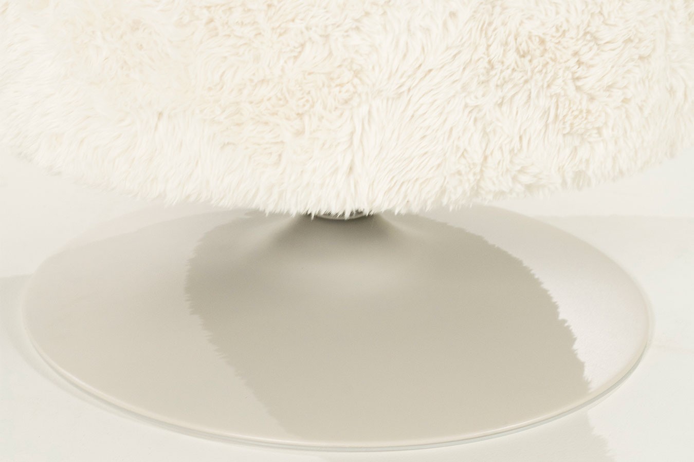 Drehsessel Furby Retro Look weiss