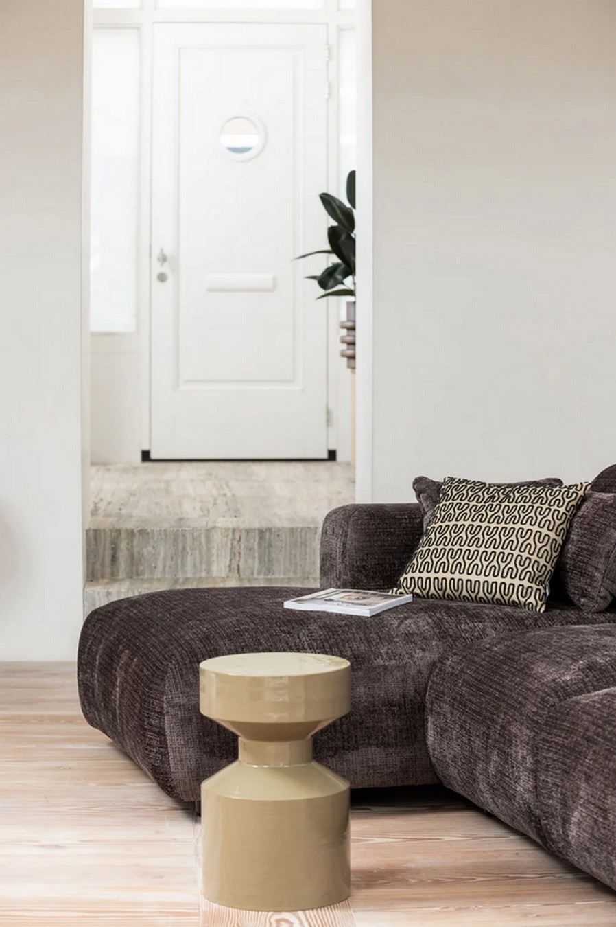 Beistelltisch Fire Metall beige