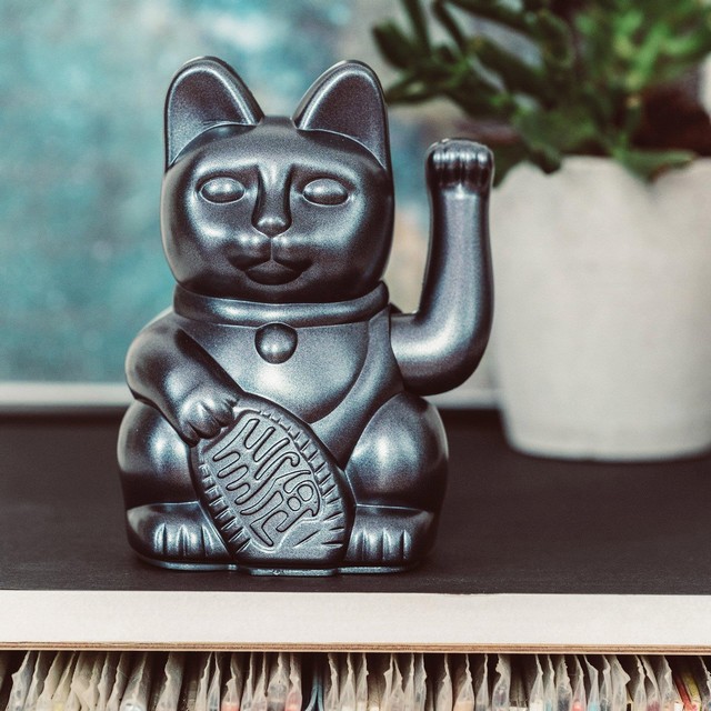 Winkekatze Lucky Cat matt galaxy