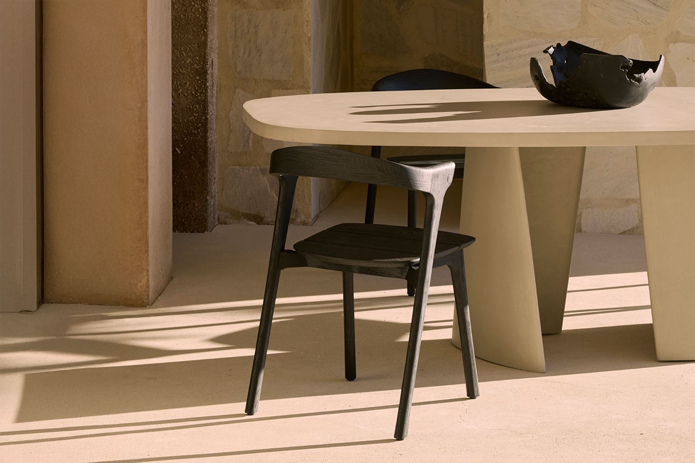 Betontisch Canyon hellgrau 230*115 cm