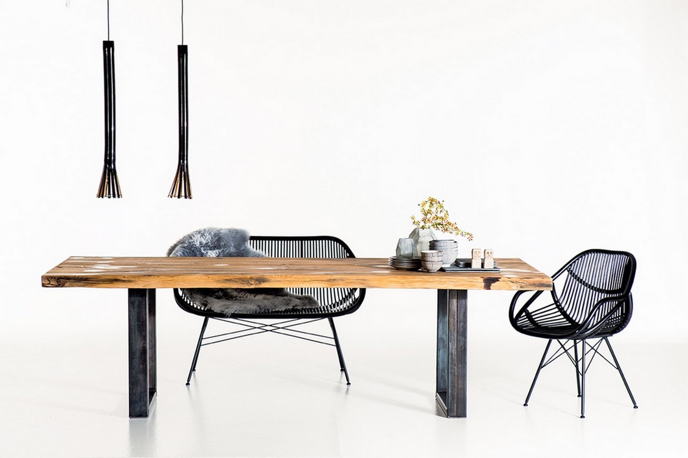 Tisch Wagoon Alteiche massiv Metallgestell