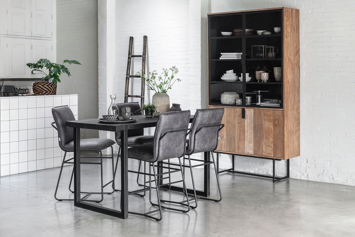 Vitrinenschrank Odeon Teak B 120 cm