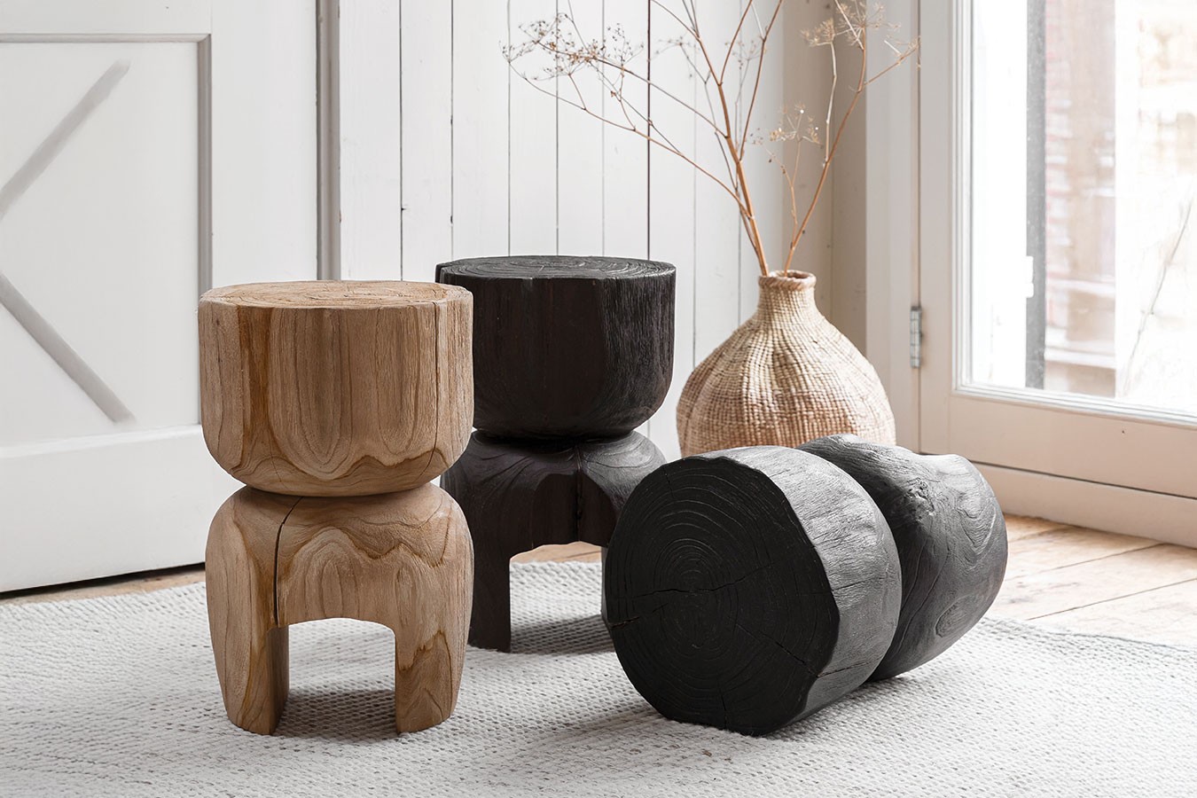 Beisteller Amber recycletes Teakholz natur