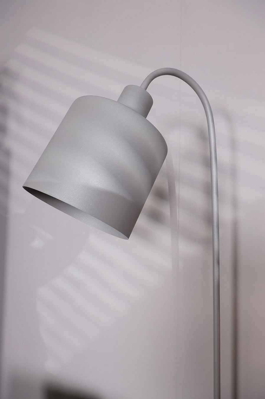 Stehlampe Boris XXL grau
