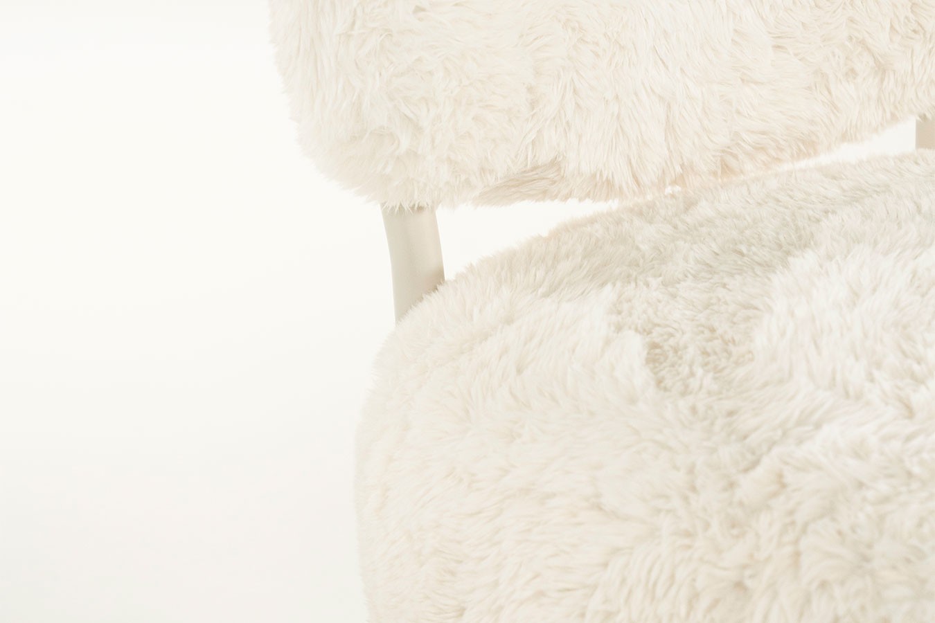 Drehsessel Furby Retro Look weiss