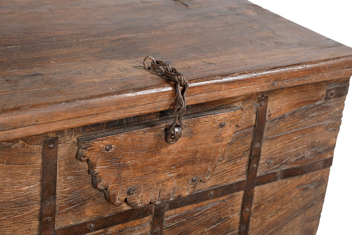 Truhe Vintage natur