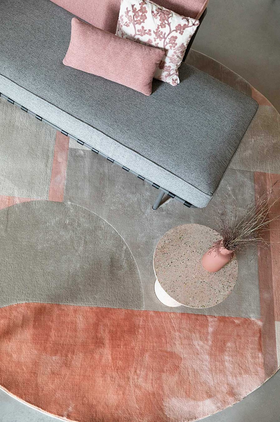 Teppich grau rosa D 240 cm