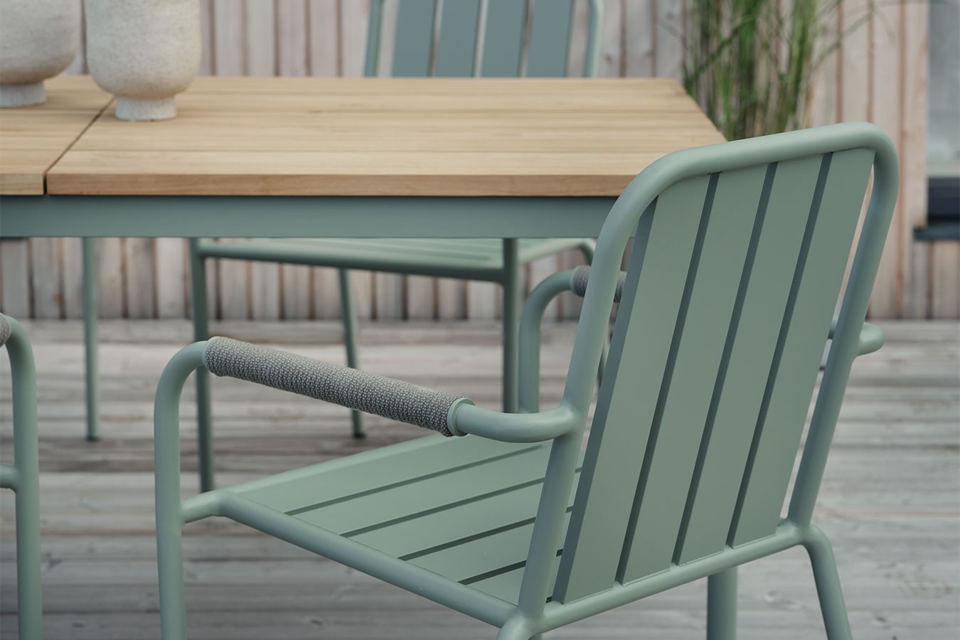 Gartenstuhl Innes grün stapelbar