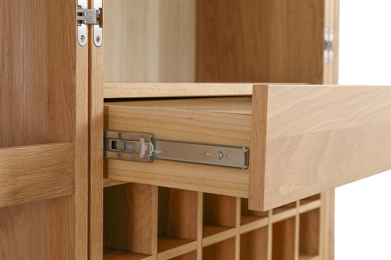 Barschrank Vienna mit Rattangeflecht H 162 cm