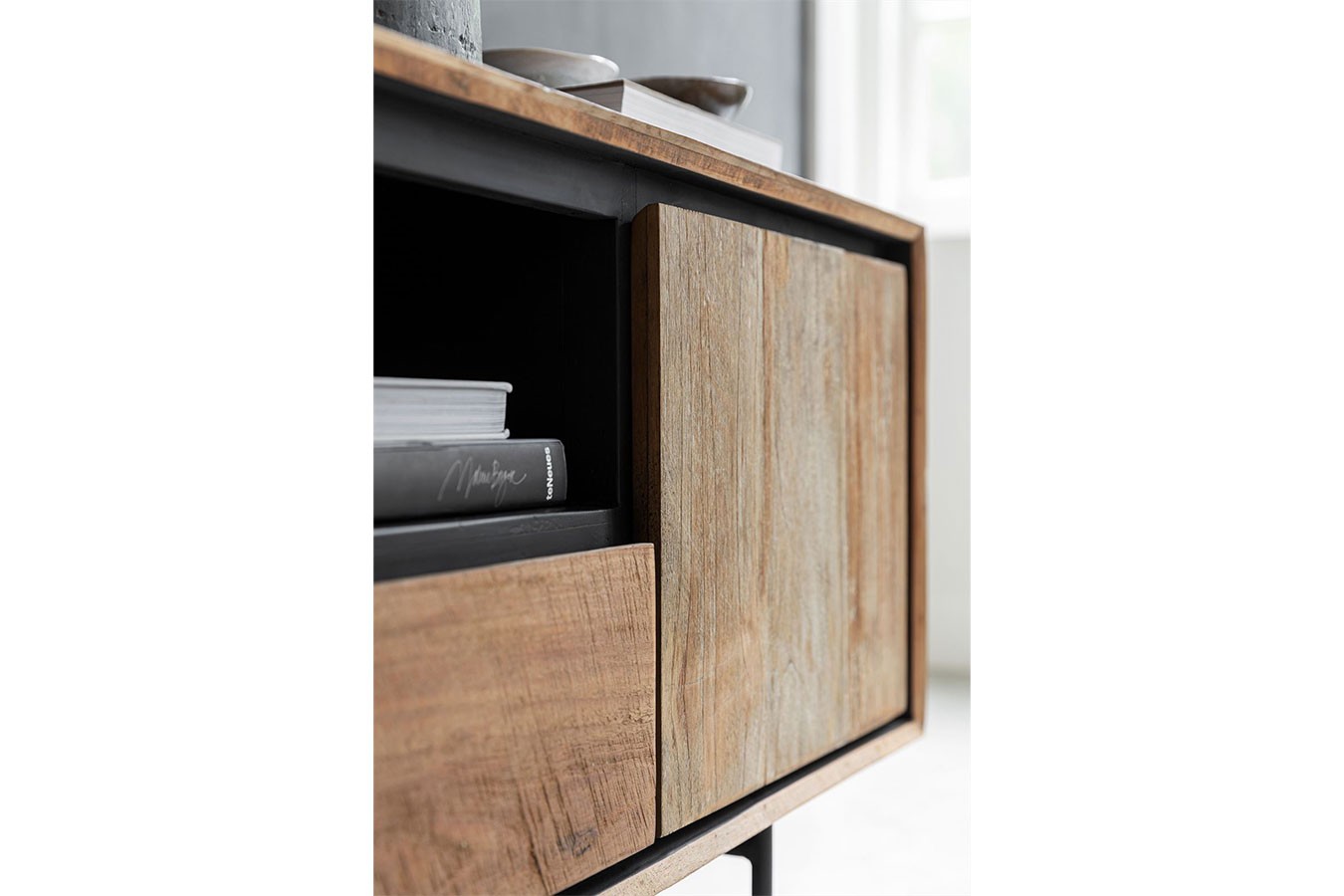 TV-Board Metropole Teak natur B 235 cm
