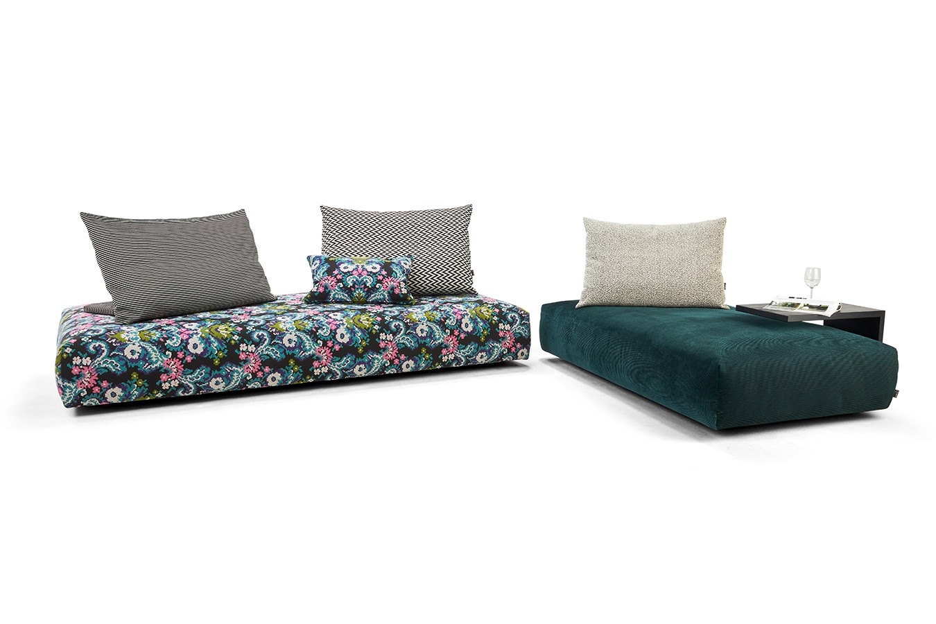 Sofa Iwan 3 Sitzer tief bunt