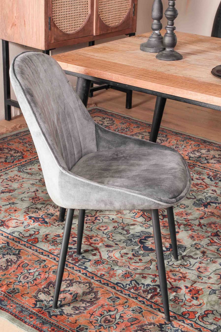 Tisch Chill massiv Mangoholz 120