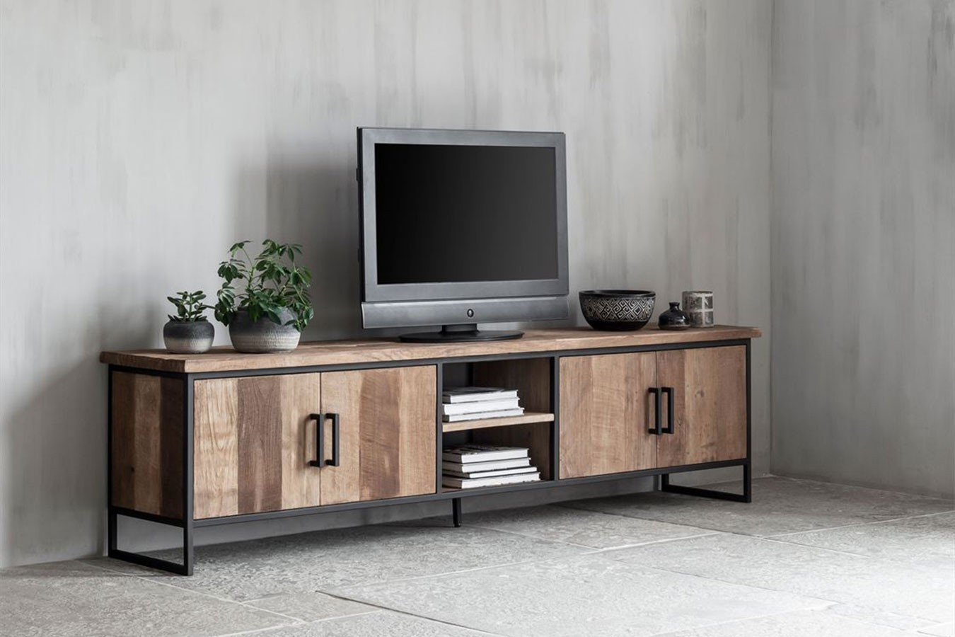TV Board Timeless Teakholz B 220 cm