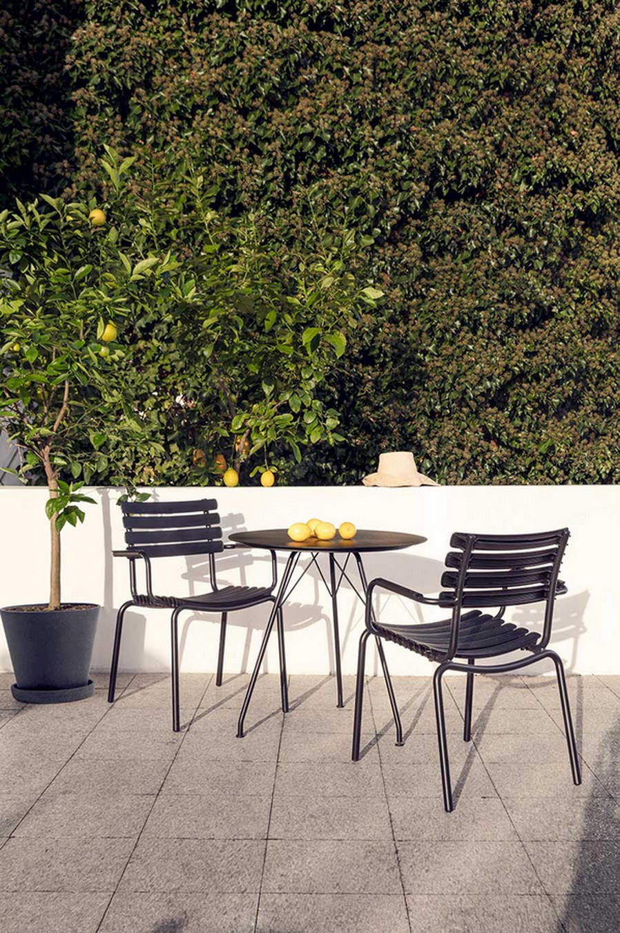 Garten Bistrotisch Circum schwarz 74