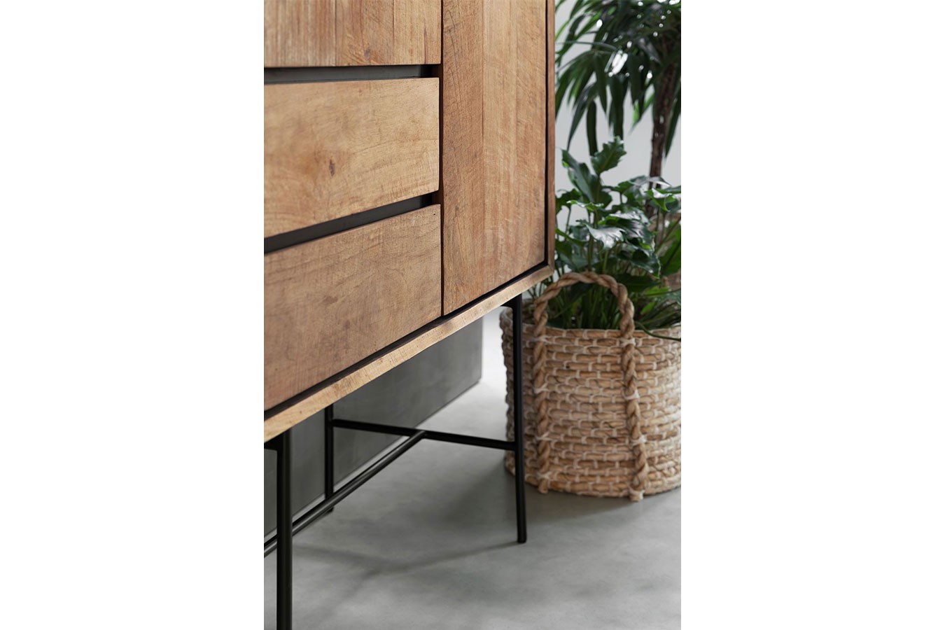 Regal Metropole Teak H 210 cm