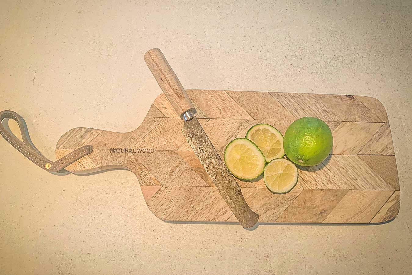 Schneidebrett Holz l 56 cm
