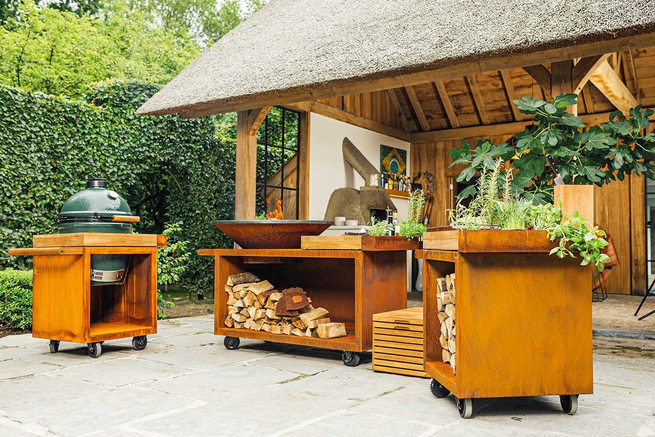 Ofyr Grill Island Corten 100 PRO Teakholz