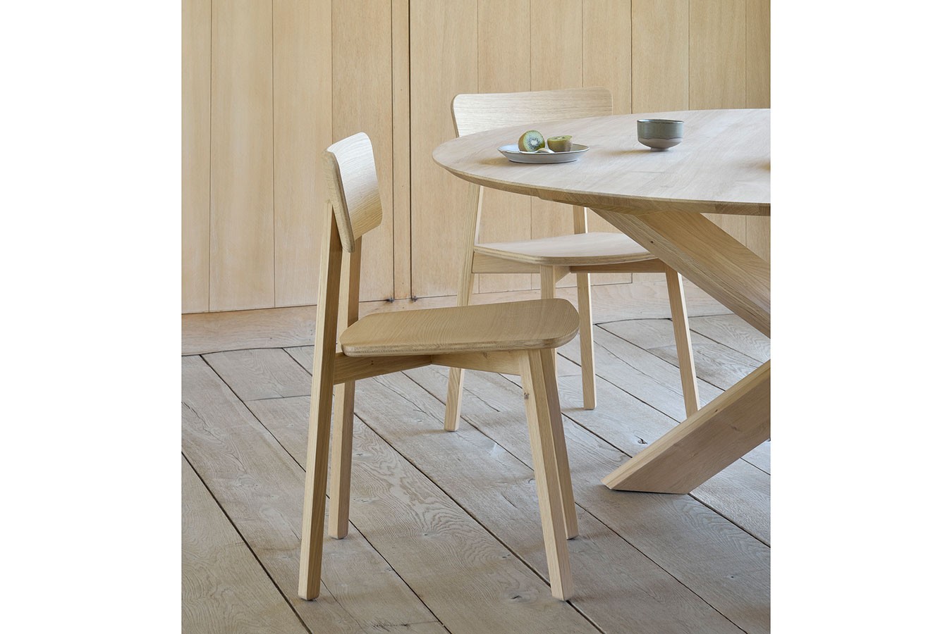 Esstisch Circle Eiche natur D 163 cm