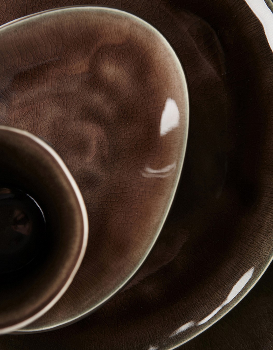 Pure by Pascale Naessens Teller rund klein braun