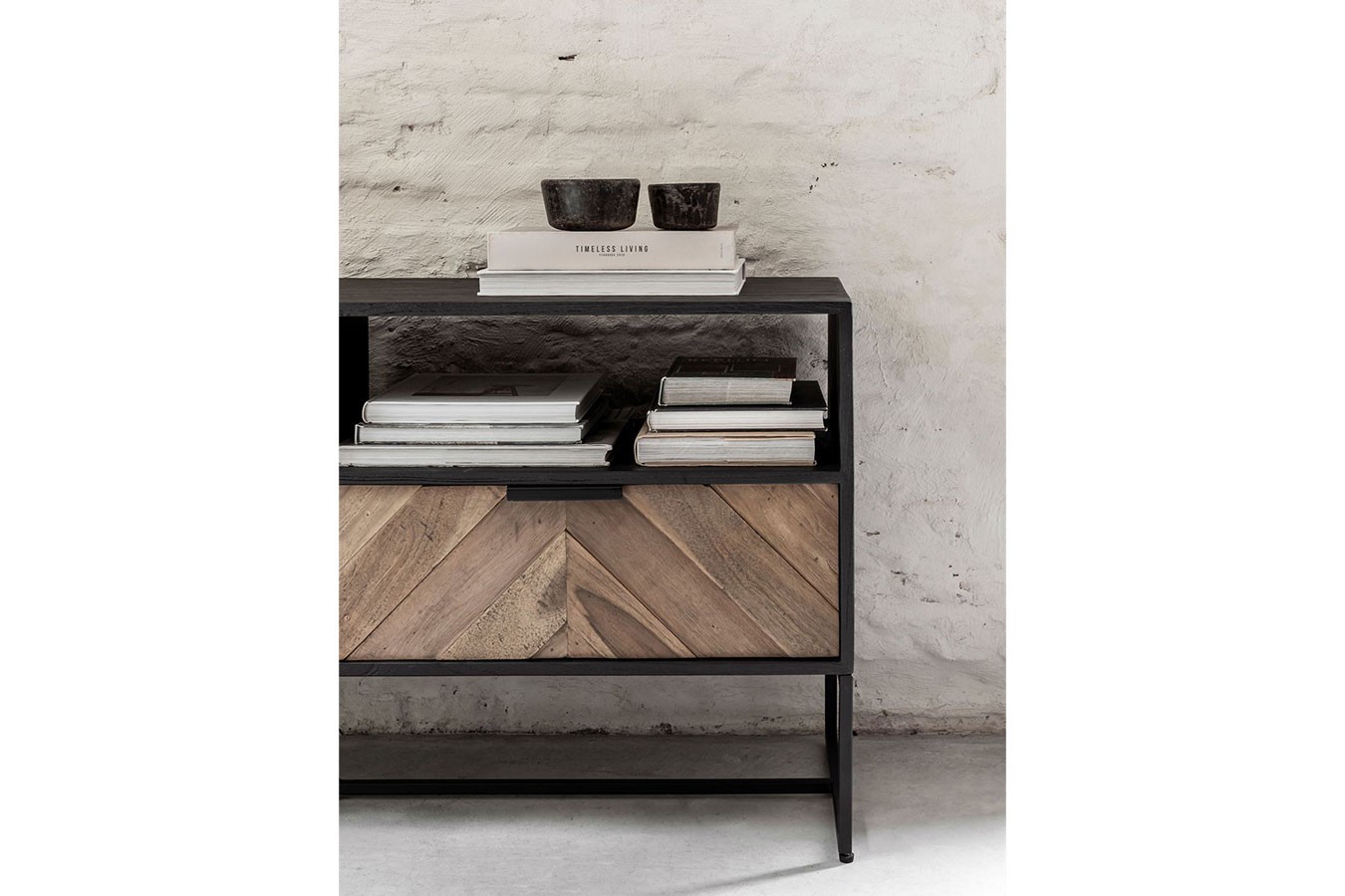 TV Board Criss Cross Massivholz B 180 cm