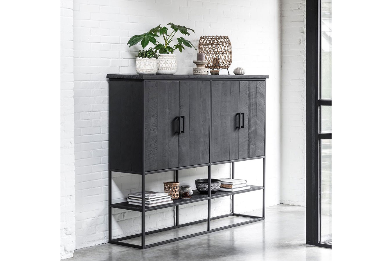 Schrank Timeless Black Teak schwarz B 180 cm